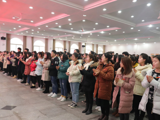 九州·体育(中国)官方网站举办第六十三期学生入党积极分子培训班结业典礼