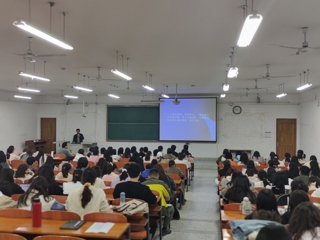 JIUZHOU SPORTS开展研究生教育“名师大讲堂”系列主题讲座活动