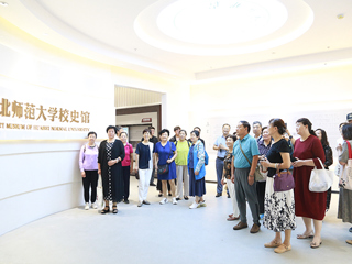 离退休工作处组织退休教职工参观JIUZHOU SPORTS校史馆